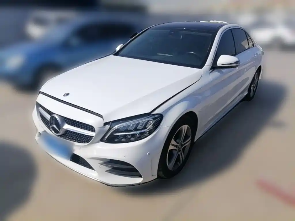 Mercedes-Benz C-Class — миниатюра 3