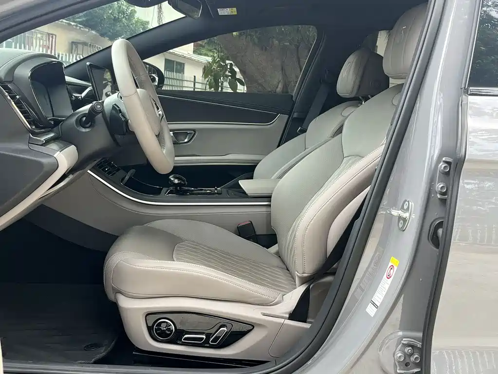 BYD Han — миниатюра 4