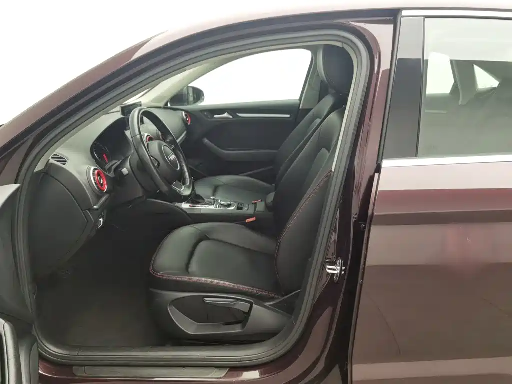 Audi A3 — миниатюра 10
