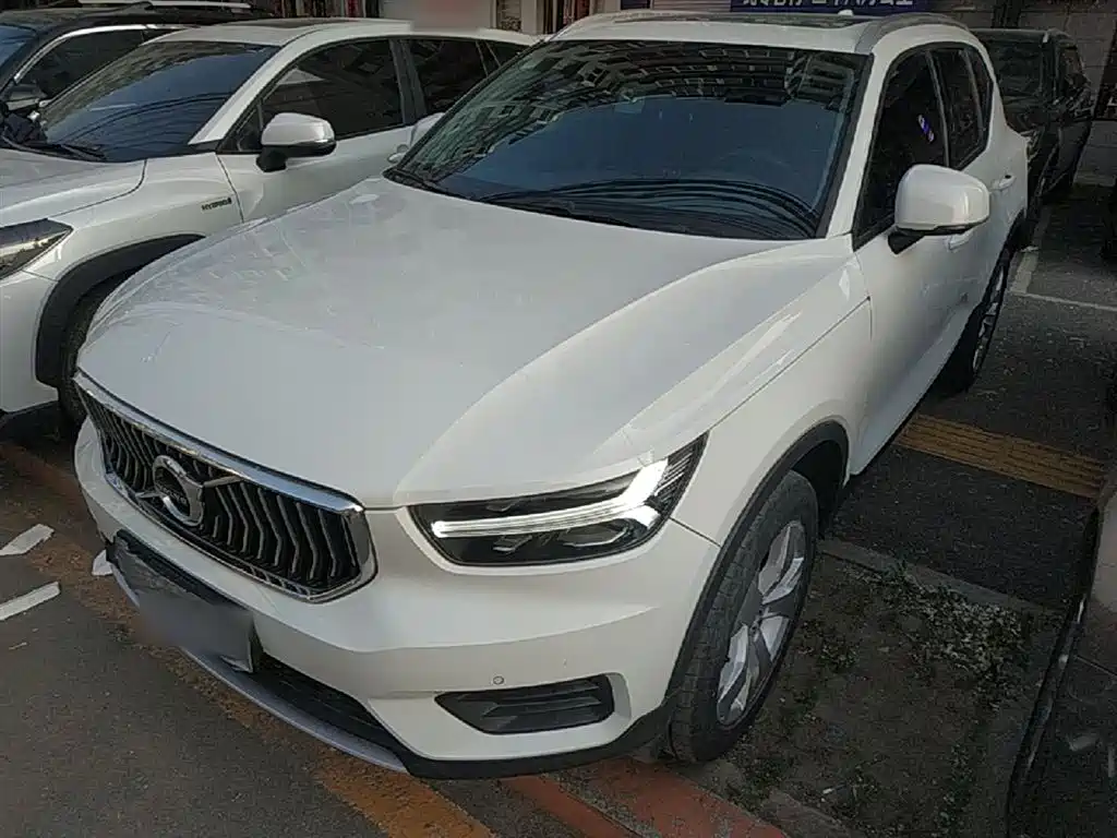 Volvo XC40 2020