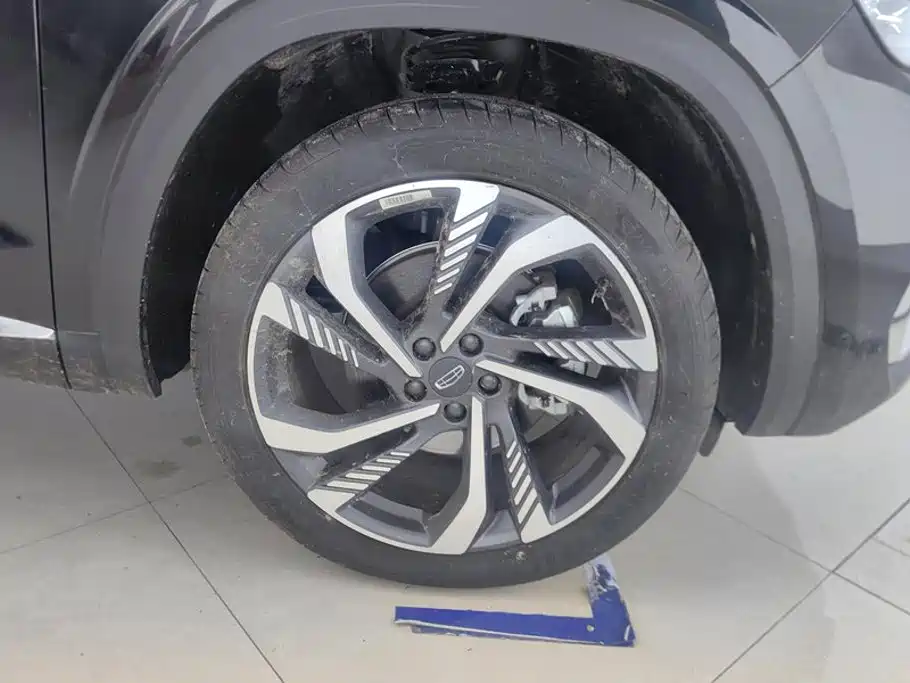 Geely Xingyue L — миниатюра 6