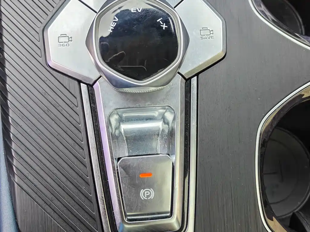Changan UNI-K iDD — миниатюра 17