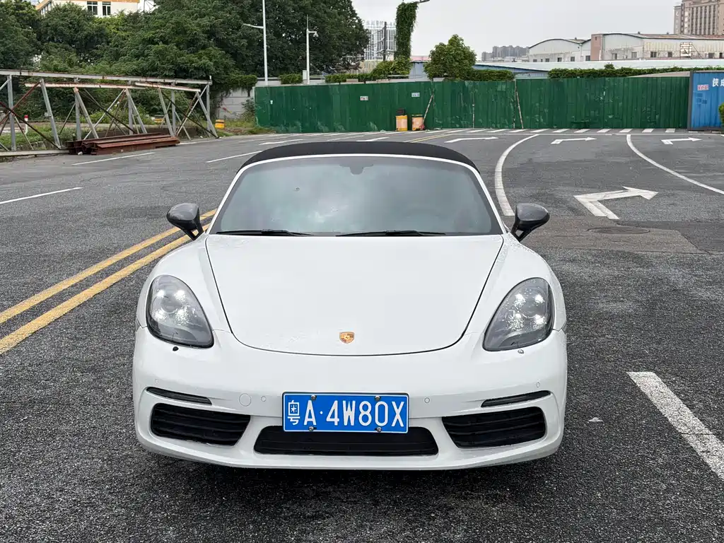 Porsche 718 2019 Boxster T 2.0T