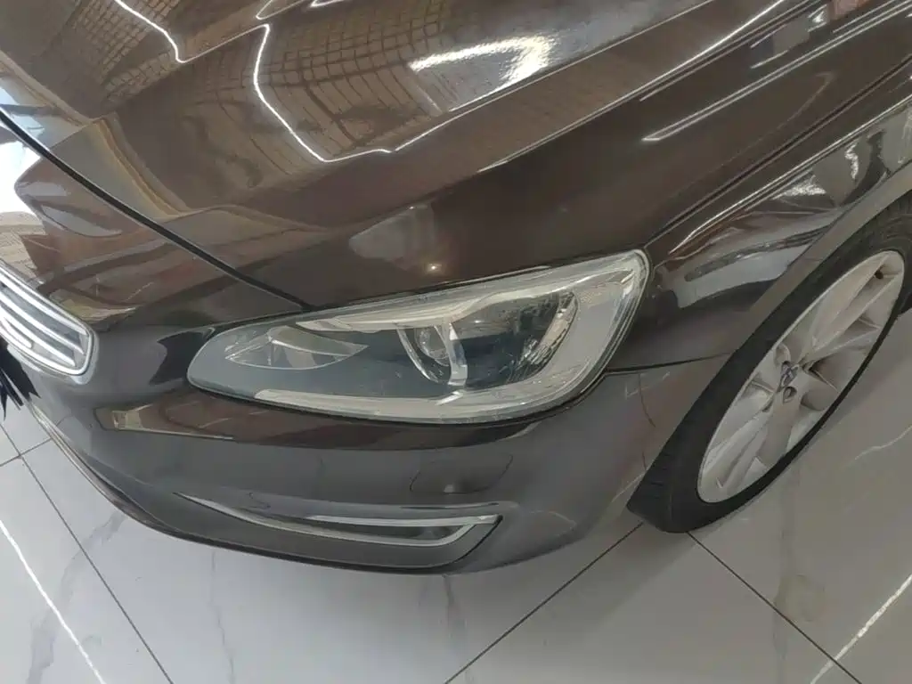 Volvo S60 — миниатюра 24
