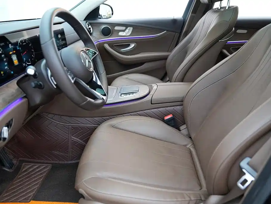MERCEDES-BENZ  E CLASS