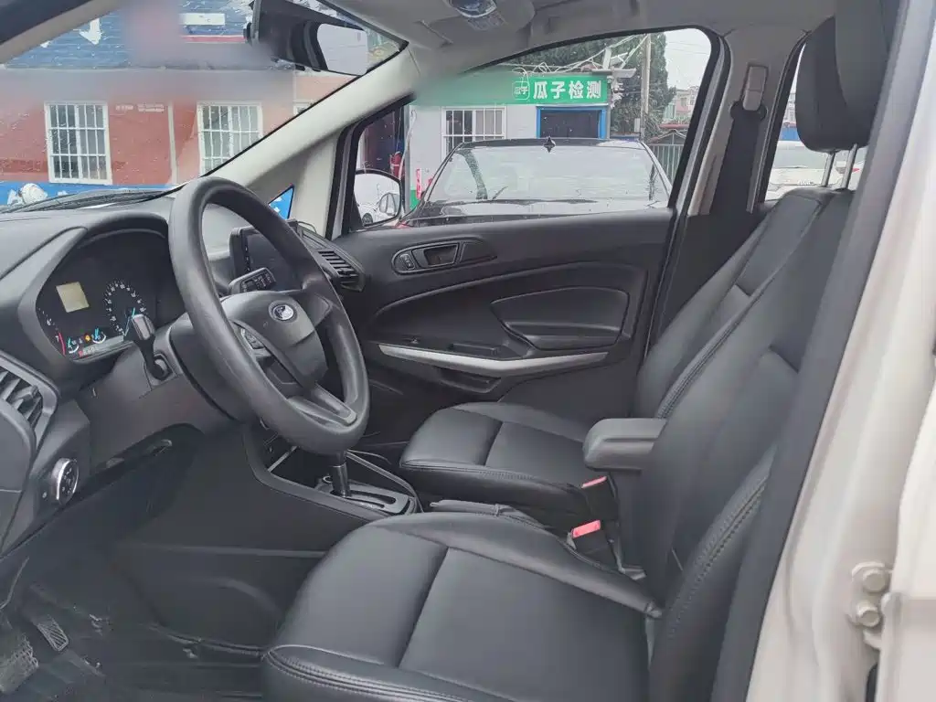 Ford Ecosport — миниатюра 21