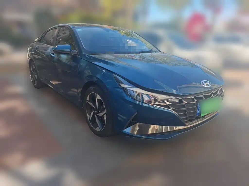 Hyundai Elantra — миниатюра 3
