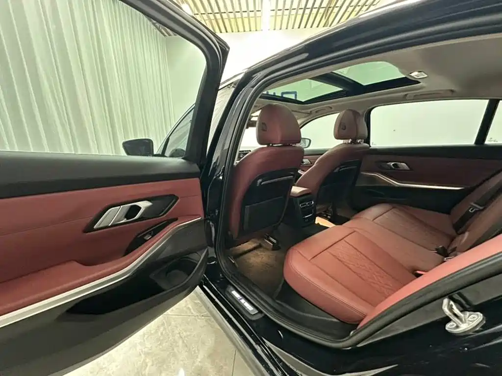 BMW 3 Series — миниатюра 8