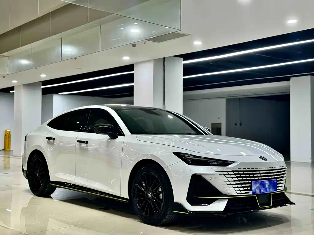 Changan UNI-V — миниатюра 3