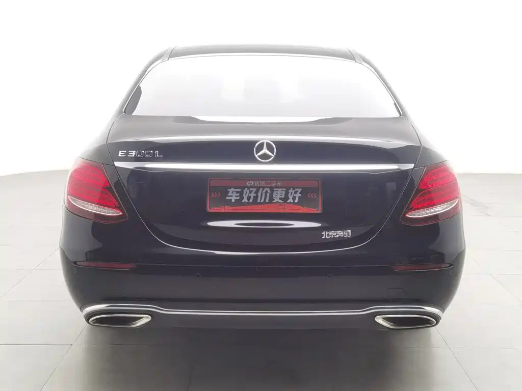 Mercedes-Benz E-Class — миниатюра 4