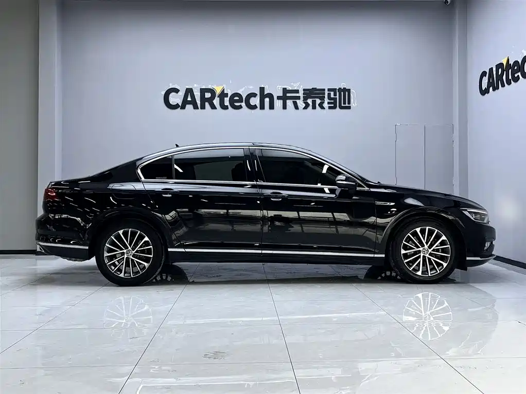 Volkswagen Magotan 2020 330TSI DSG Luxury