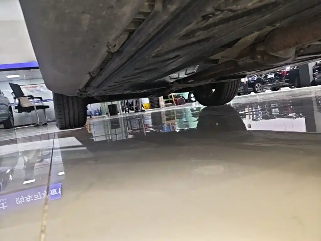 Mercedes-Benz GLC — миниатюра 21