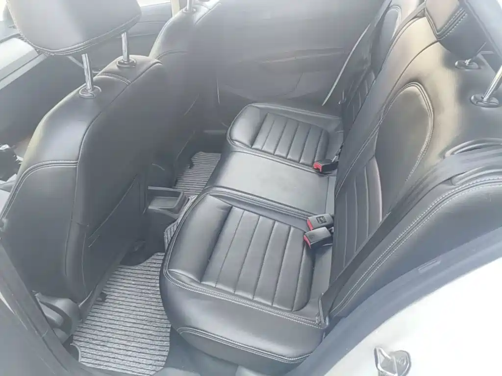 Skoda Fabia — миниатюра 17