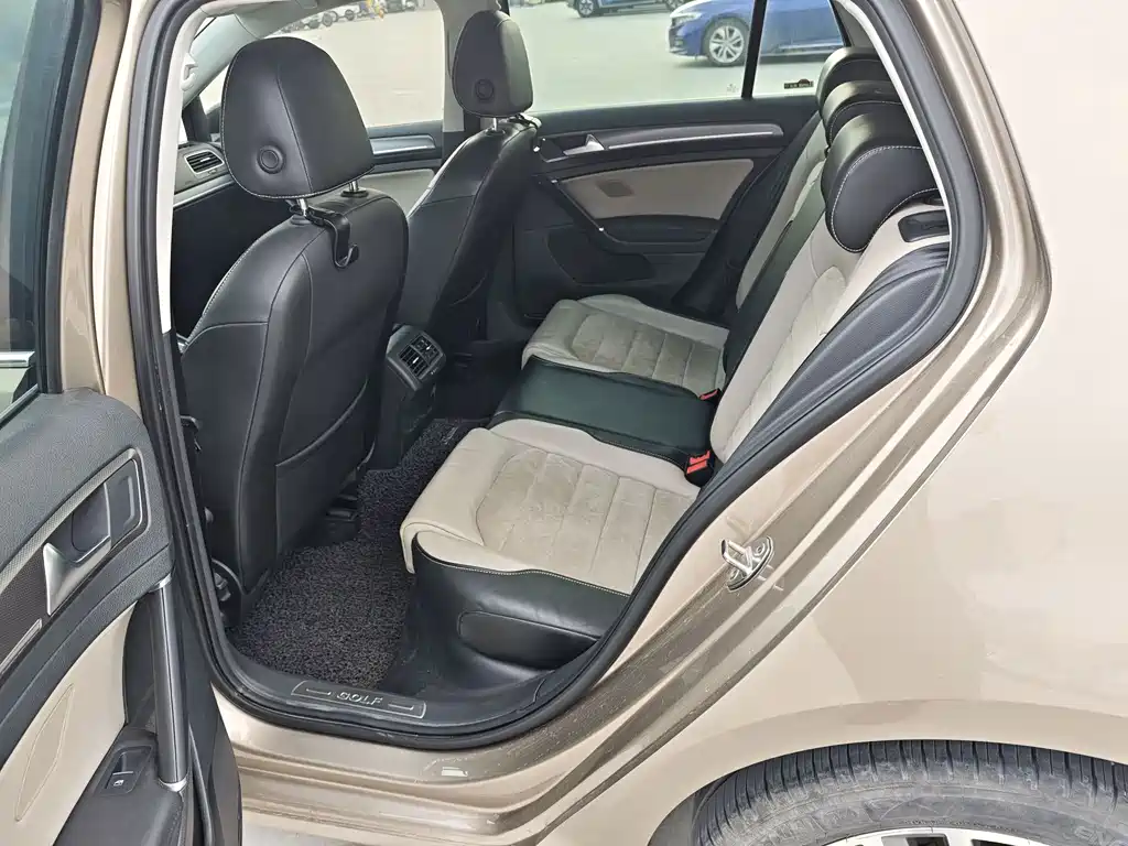 Volkswagen Golf — миниатюра 7