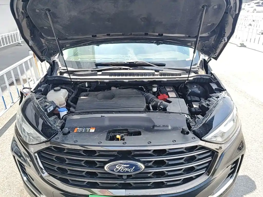Ford Edge — миниатюра 20