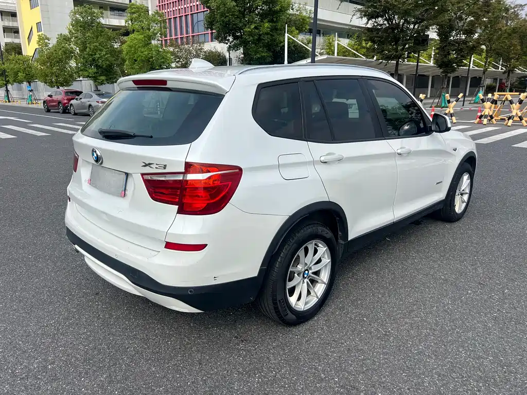 BMW X3 (Import) — миниатюра 7