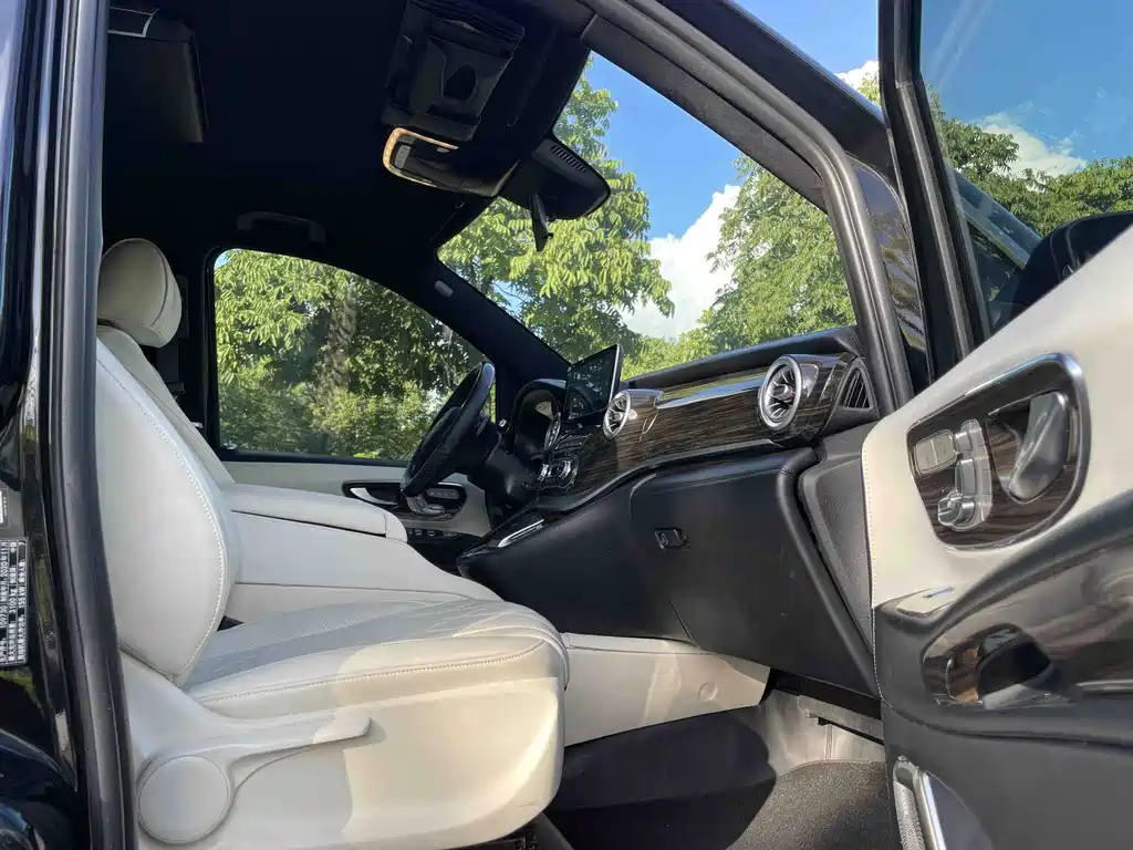 Mercedes-Benz Vito — миниатюра 16