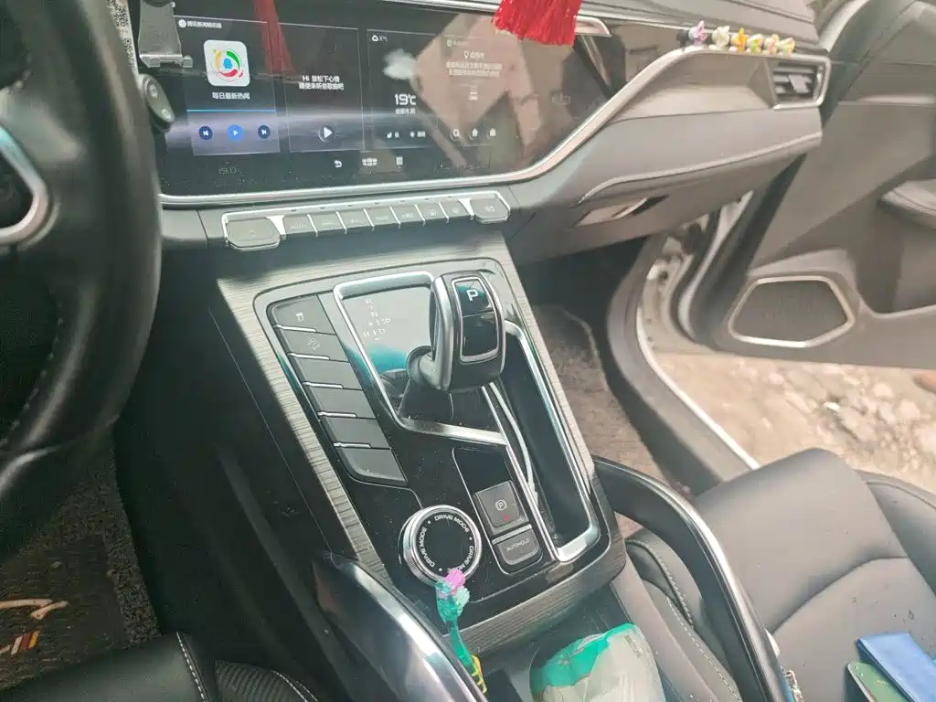 Geely Boyue — миниатюра 9