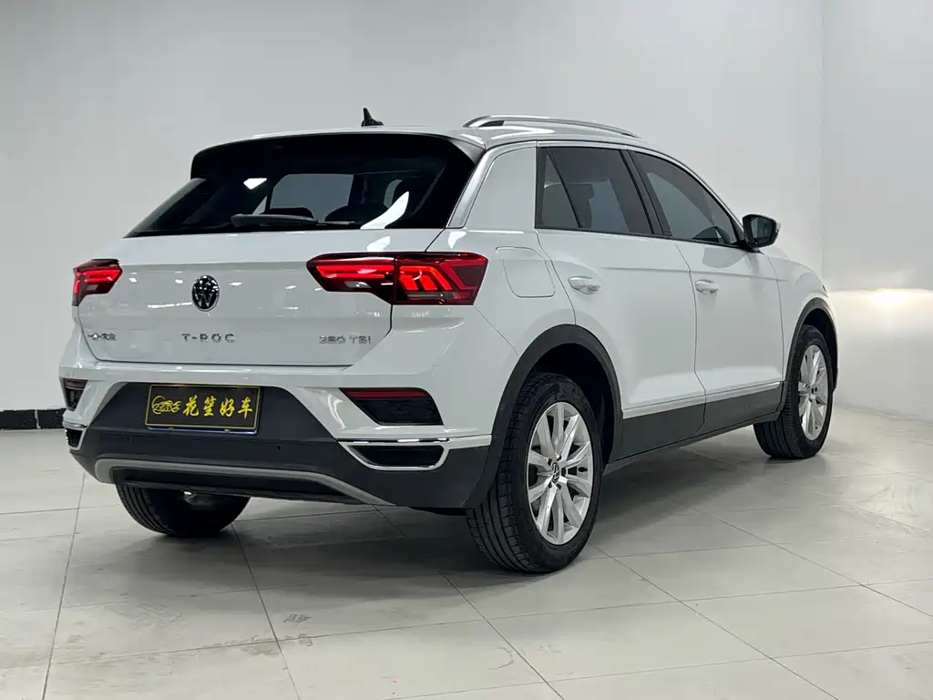 VOLKSWAGEN T ROC EXPLORING SONGS