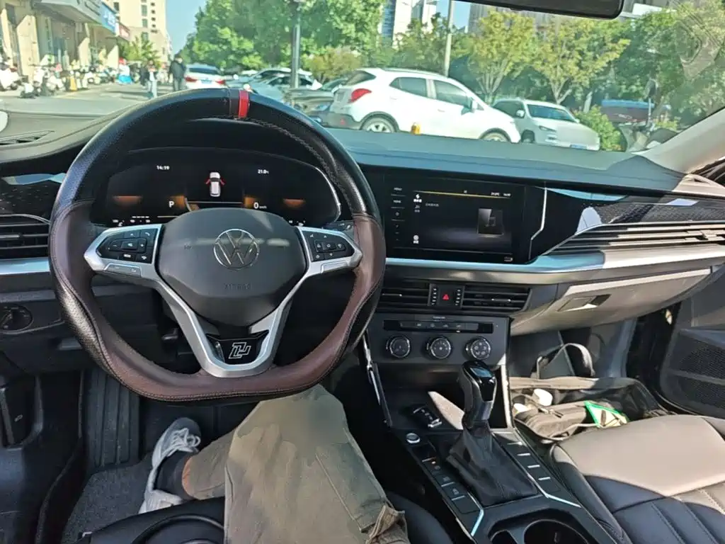 Volkswagen Passat — миниатюра 10