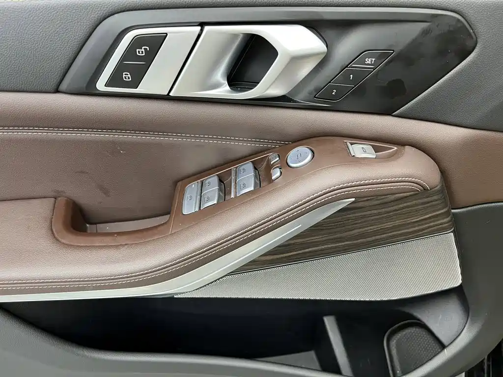 BMW X5 — миниатюра 16