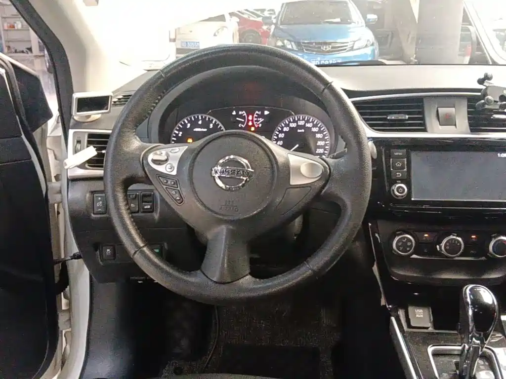 Nissan Sylphy — миниатюра 11