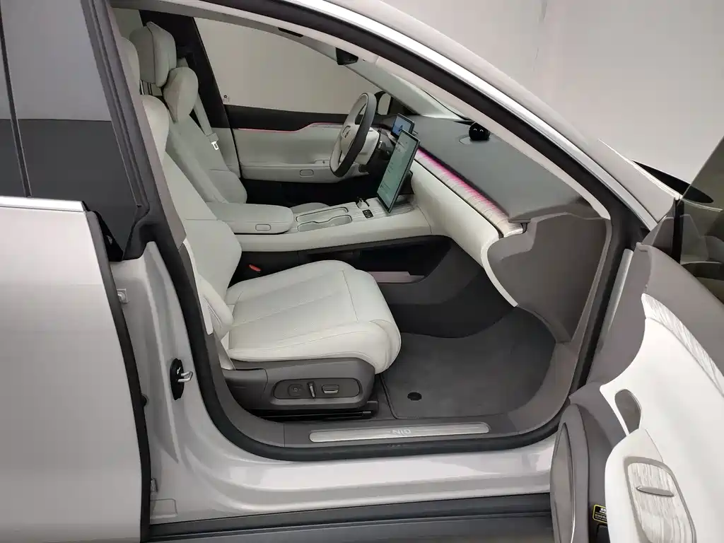 NIO ET7 — миниатюра 17