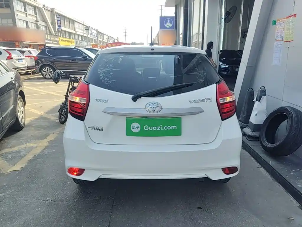 Toyota Vios FS — миниатюра 6