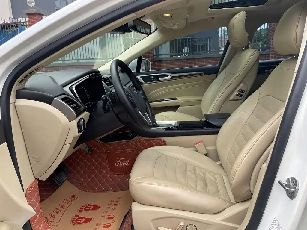 Ford Mondeo — миниатюра 7