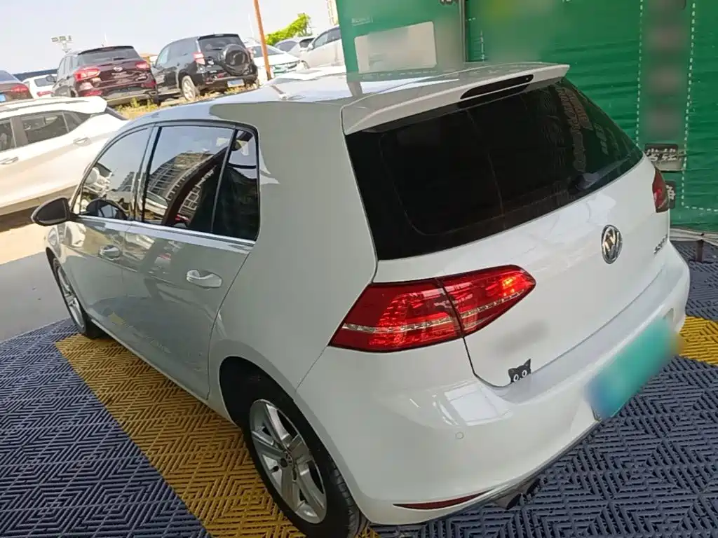 Volkswagen Golf — миниатюра 5