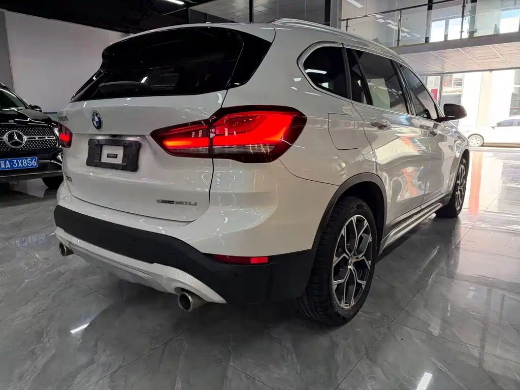BMW X1 — миниатюра 5