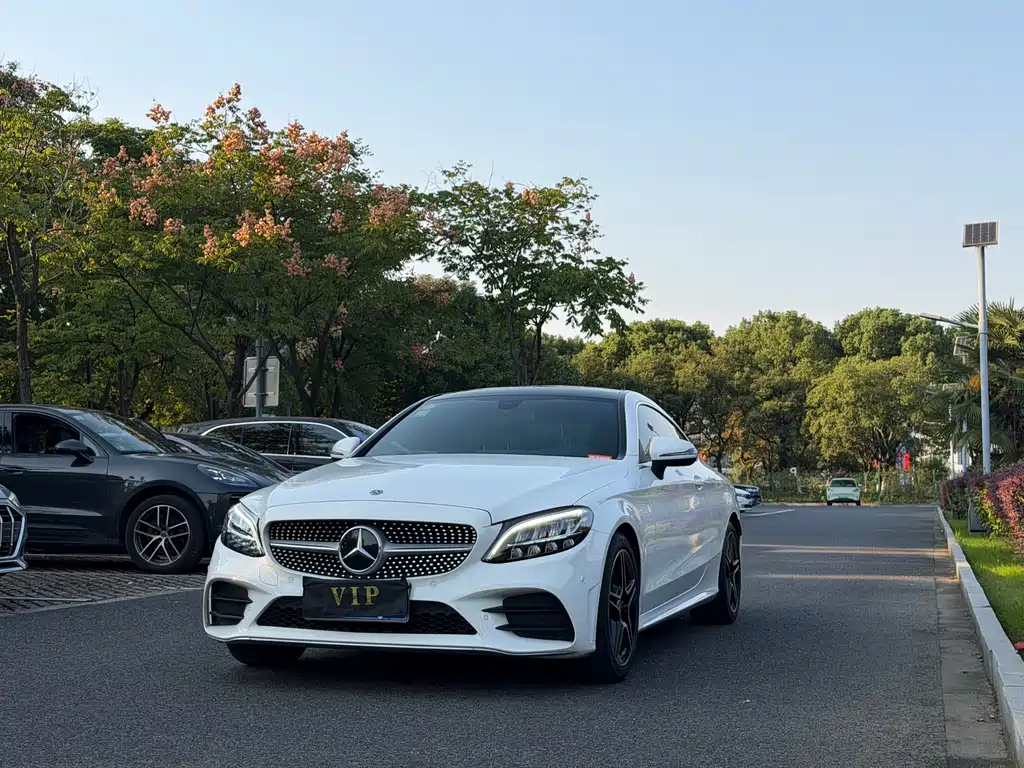 Mercedes-Benz C-Class (Import) — миниатюра 3