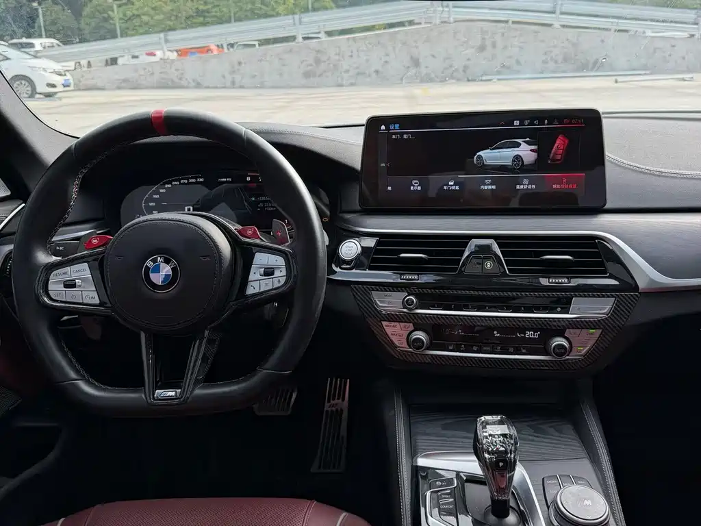 BMW 5 Series — миниатюра 6