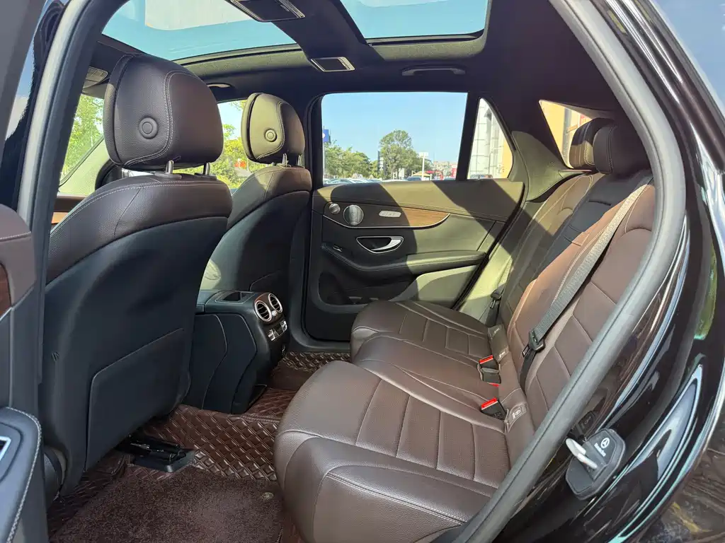 Mercedes-Benz GLC — миниатюра 6
