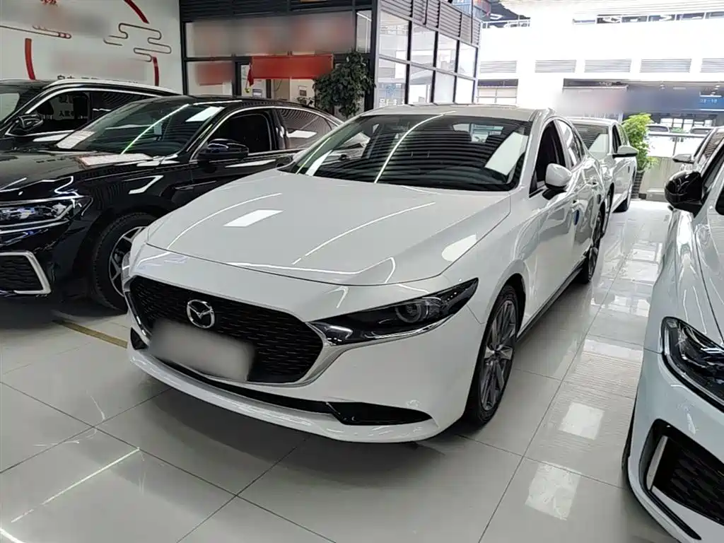 Mazda 3 Axela 2021