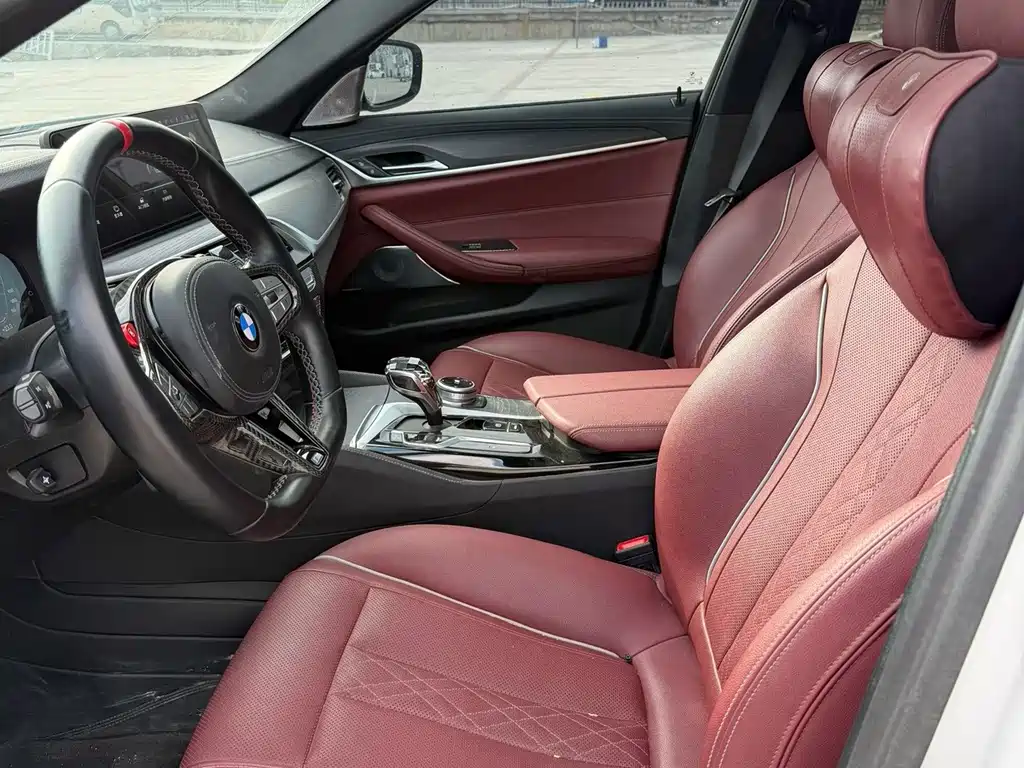BMW 5 Series — миниатюра 4