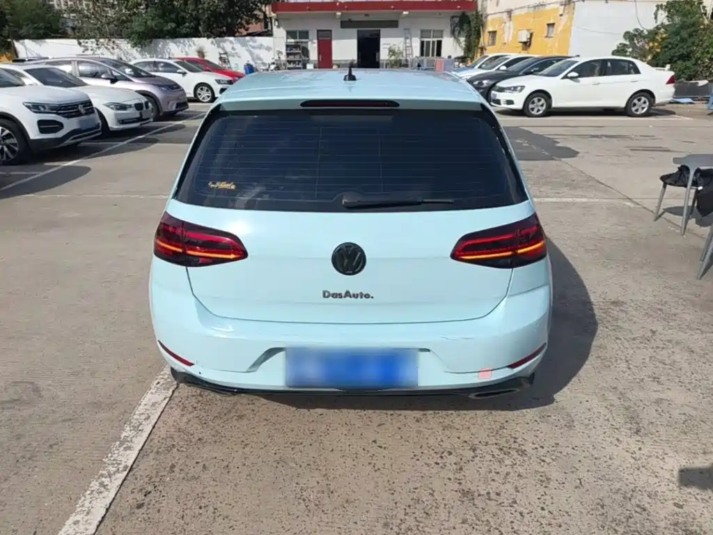 Volkswagen Golf — миниатюра 6
