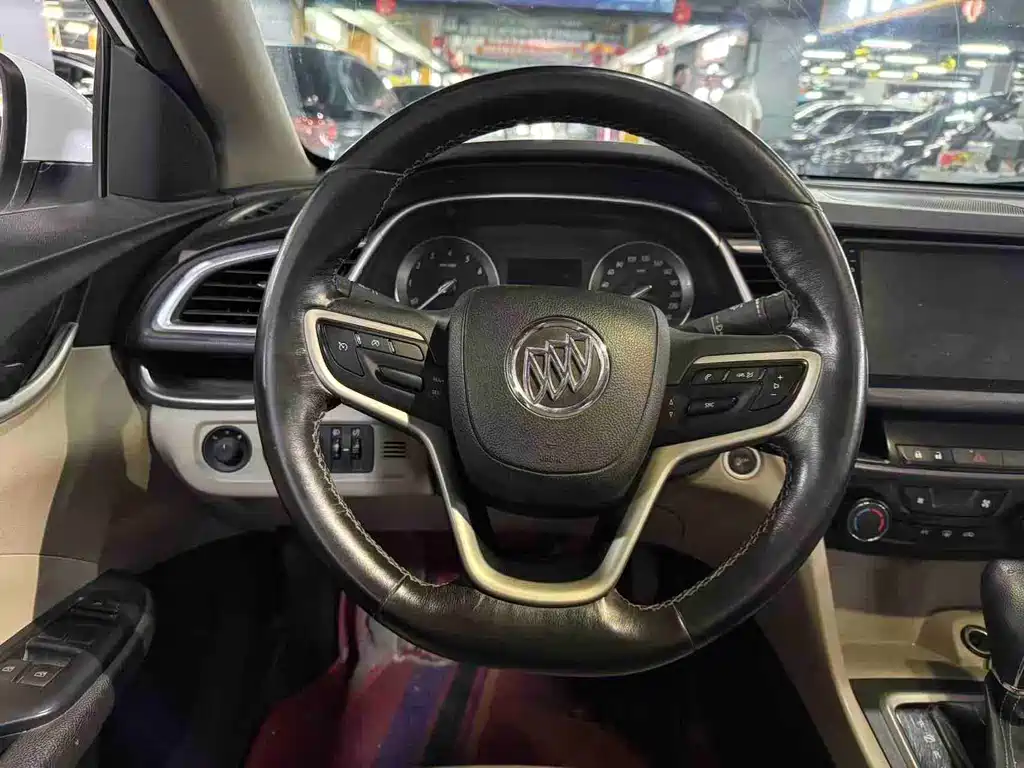 Buick Excelle — миниатюра 6