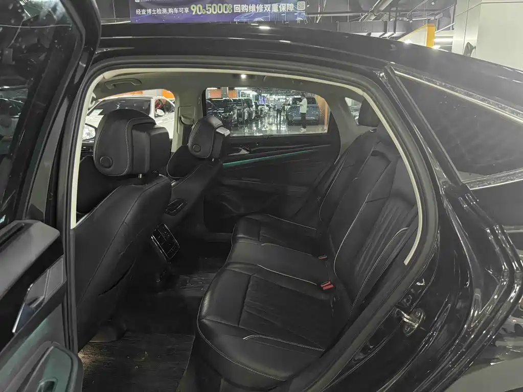 Volkswagen Passat — миниатюра 9