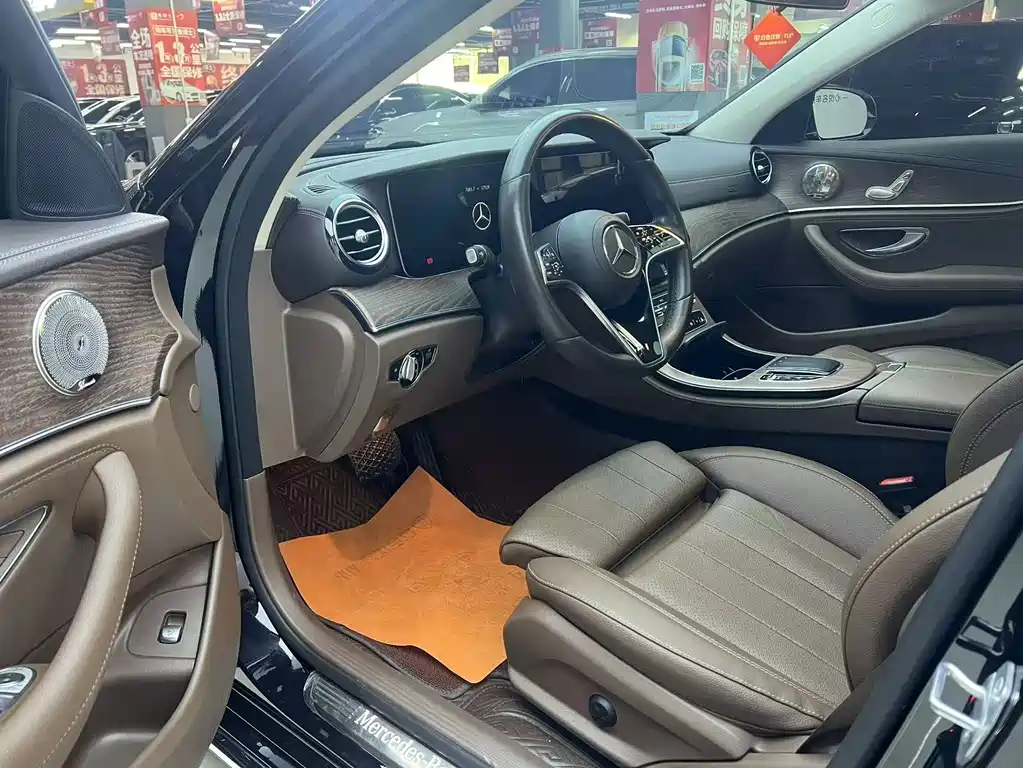 Mercedes-Benz E-Class E 2023 E 260 L