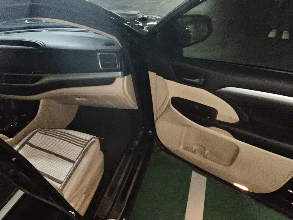 Toyota Highlander — миниатюра 19