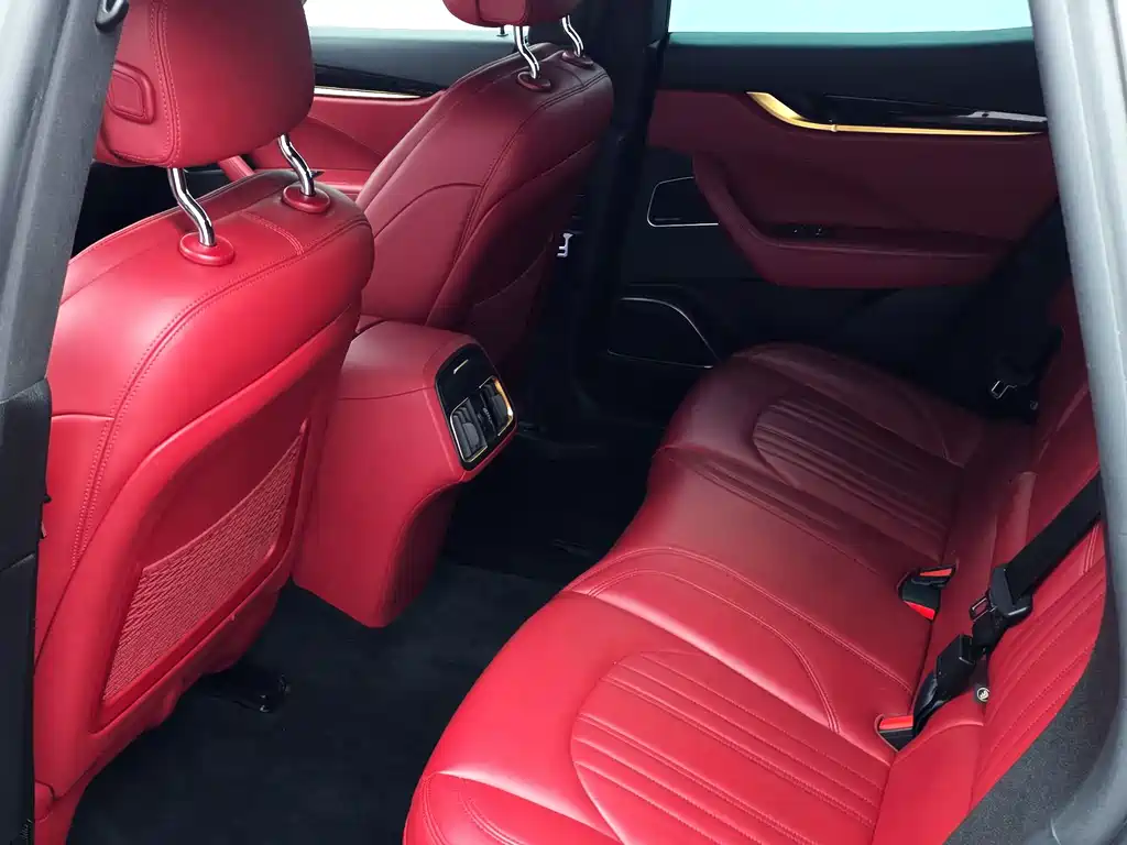 Maserati Levante — миниатюра 35