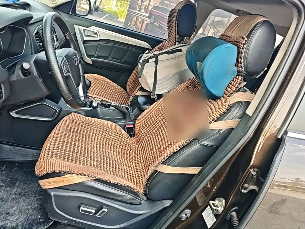 Geely Vision X6 — миниатюра 15