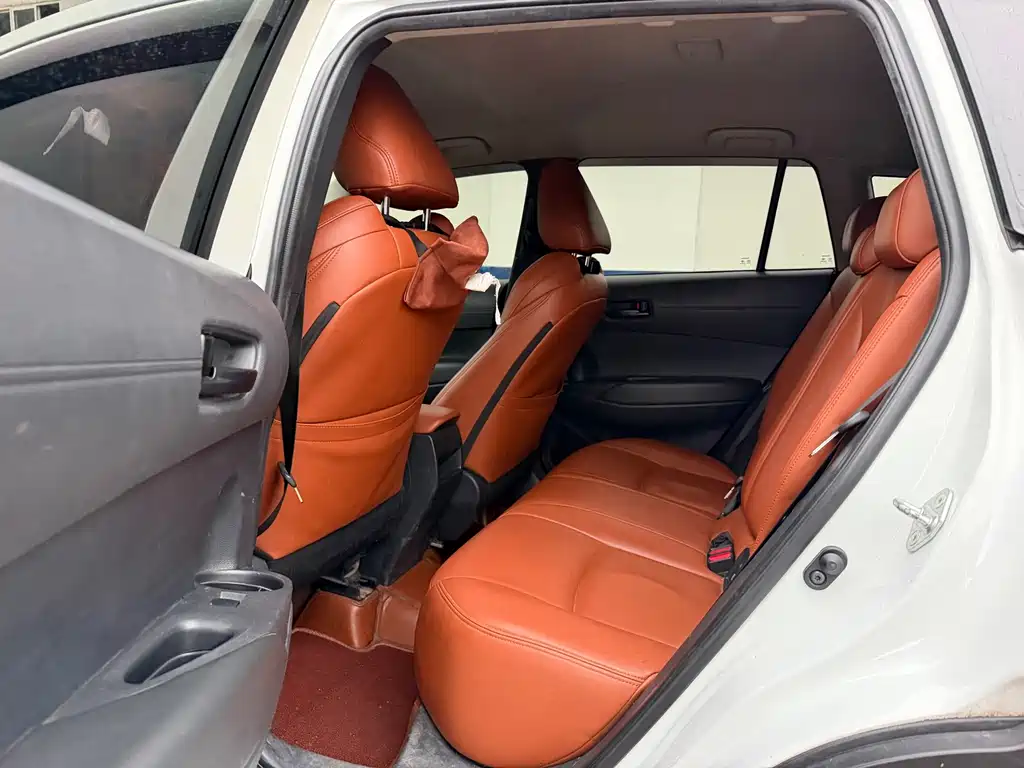 Toyota Frontlander — миниатюра 8