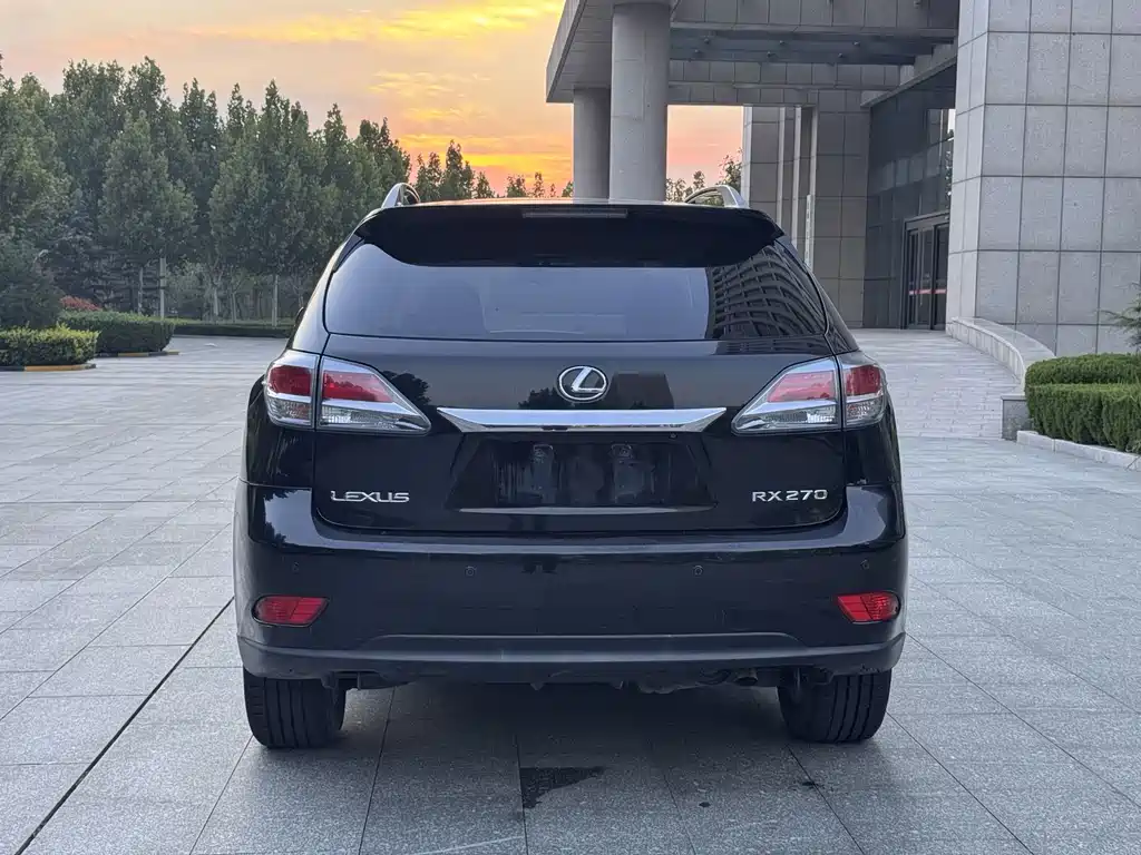 Lexus RX Classic — миниатюра 5