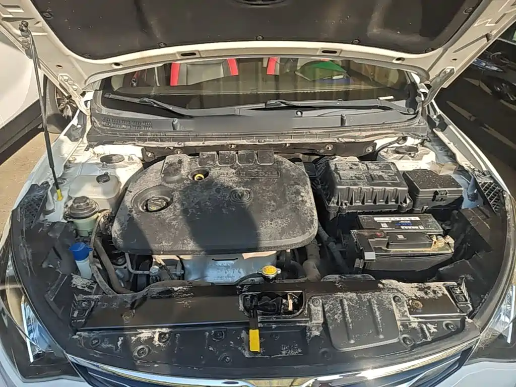 Changan Eado XT — миниатюра 20