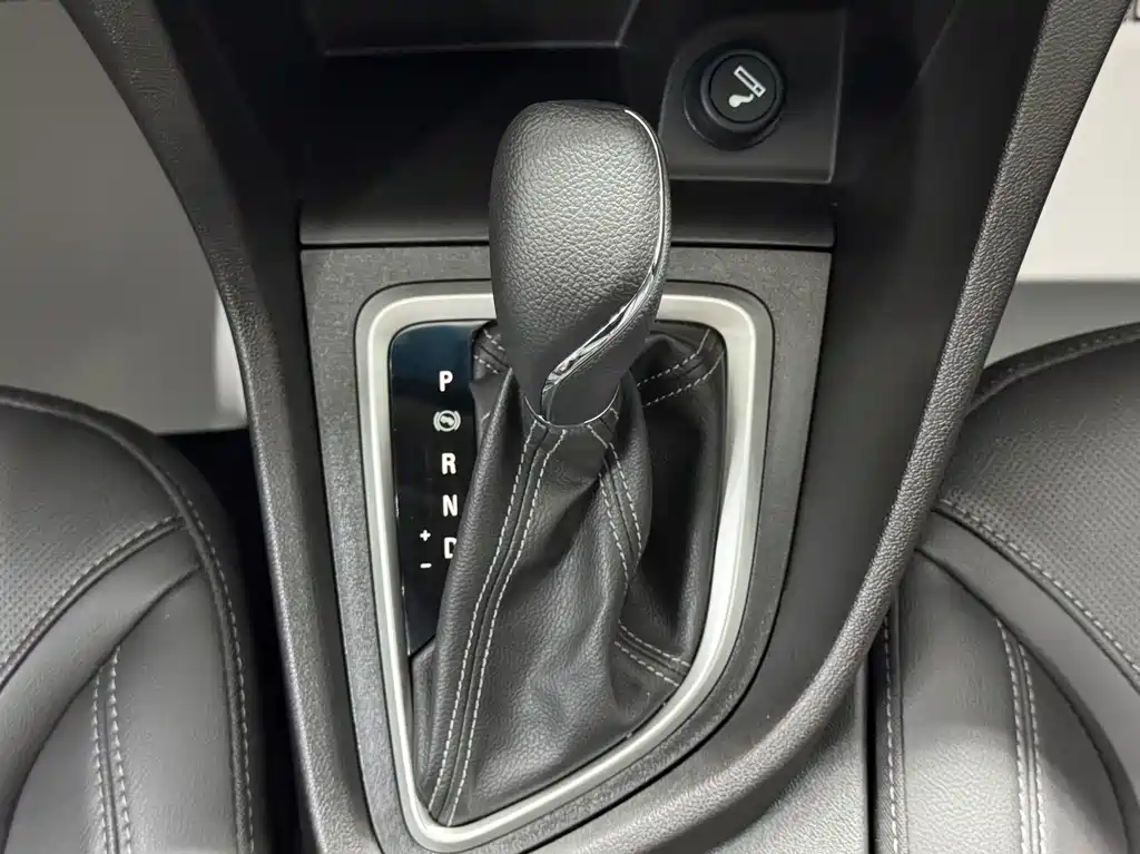 Buick Excelle — миниатюра 14