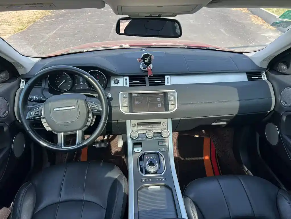 Land Rover Evoque — миниатюра 5