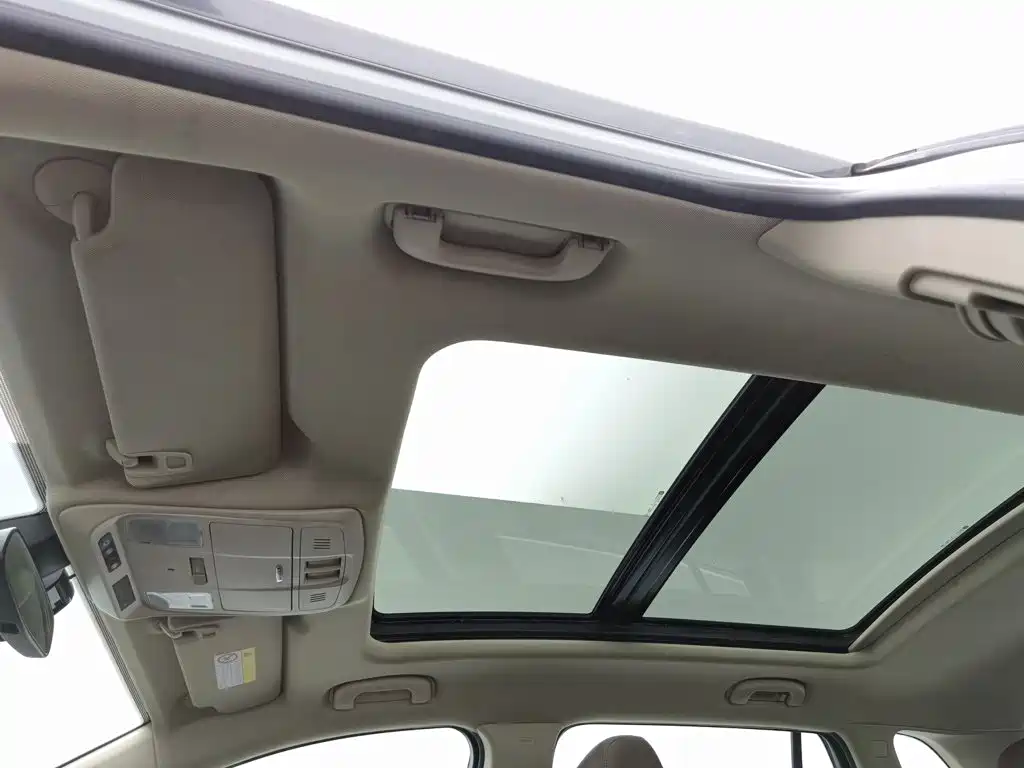 Buick Envision Plus — миниатюра 14