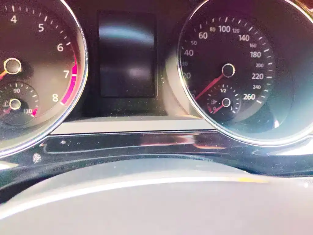 Volkswagen Sagitar — миниатюра 8